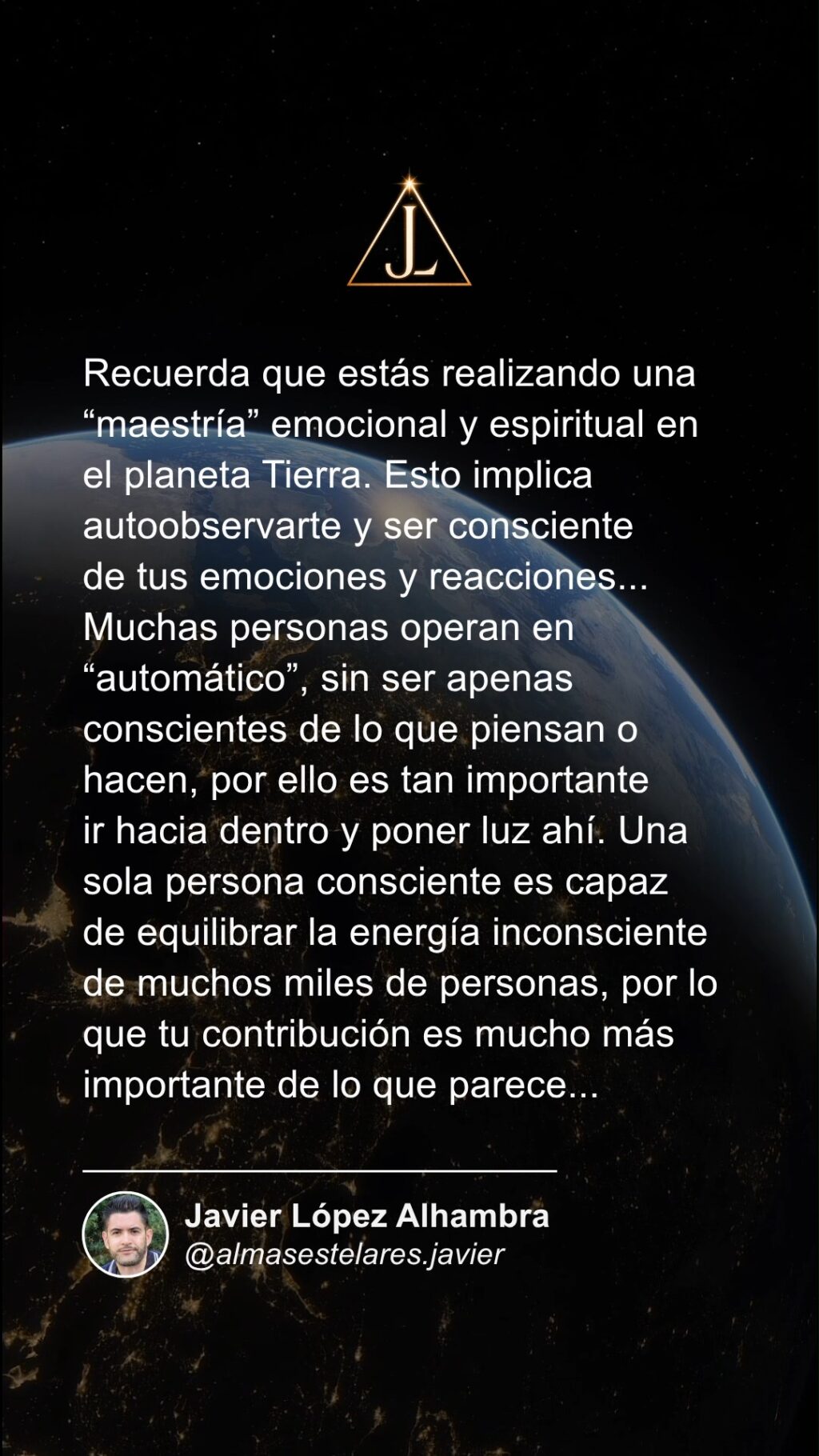 Instagram post from almasestelares.javier. This post is in position 0.