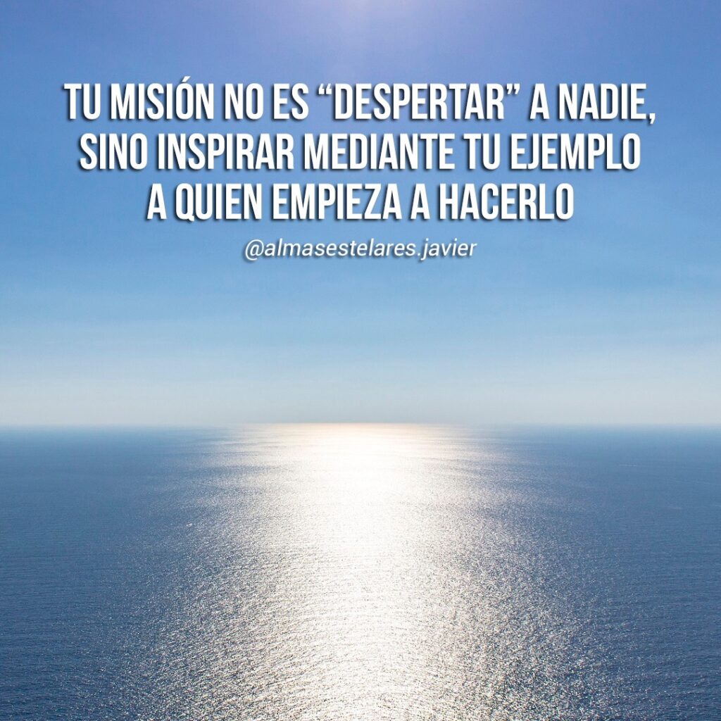 Instagram post from almasestelares.javier. This post is in position 3.