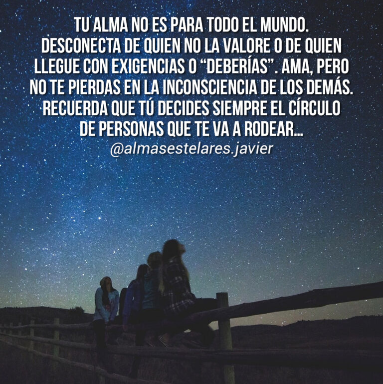 Instagram post from almasestelares.javier. This post is in position 4.
