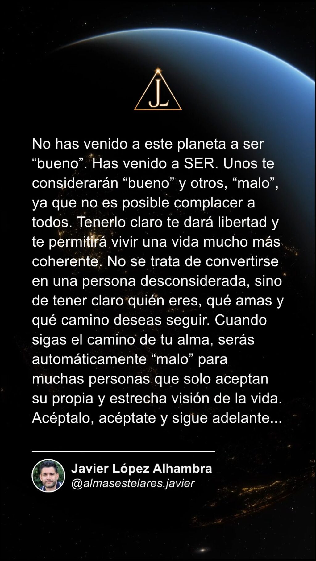 Instagram post from almasestelares.javier. This post is in position 0.